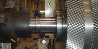 Stoommachine die gekoppeld is met een Stoomturbine
